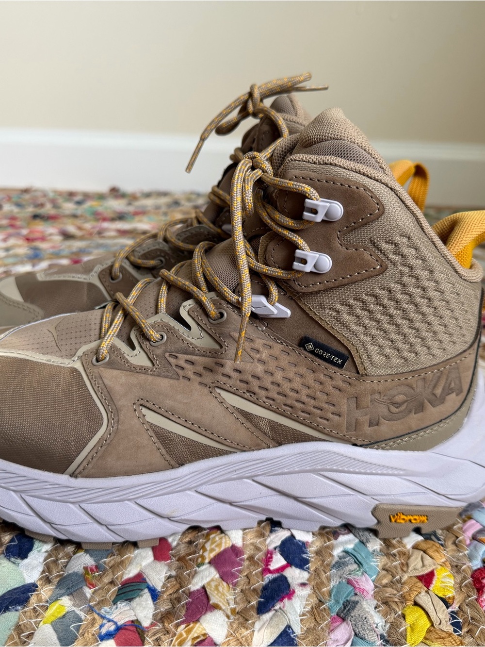 HOKA Womens Dune\Lilac Anacapa Mid Waterproof Hiking Sneakers